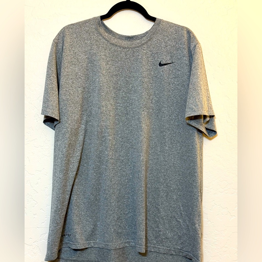 Nike t-shirt